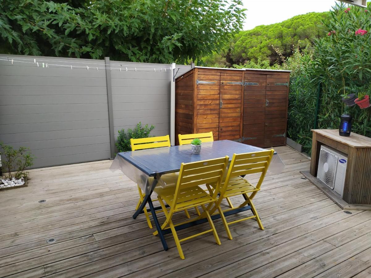 Beau studio avec grande terrasse La Grande-Motte Esterno foto